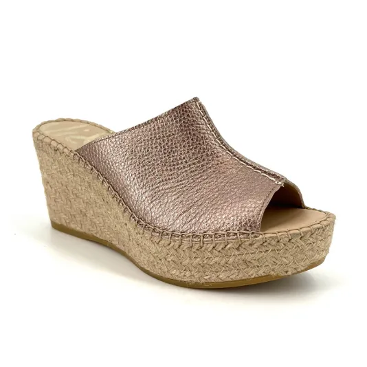 The Center Seam Espadrille Slide Sandal in Metal