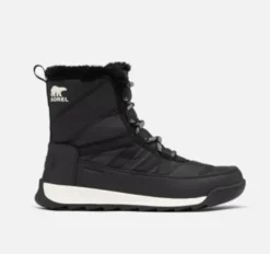 The Quilted Lace Snowboot in Black