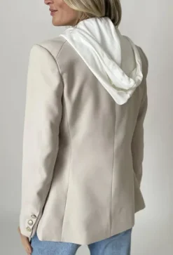 The 2 in 1 Blazer in Beige