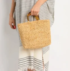 The Tortoise Handle Handbag in Natural